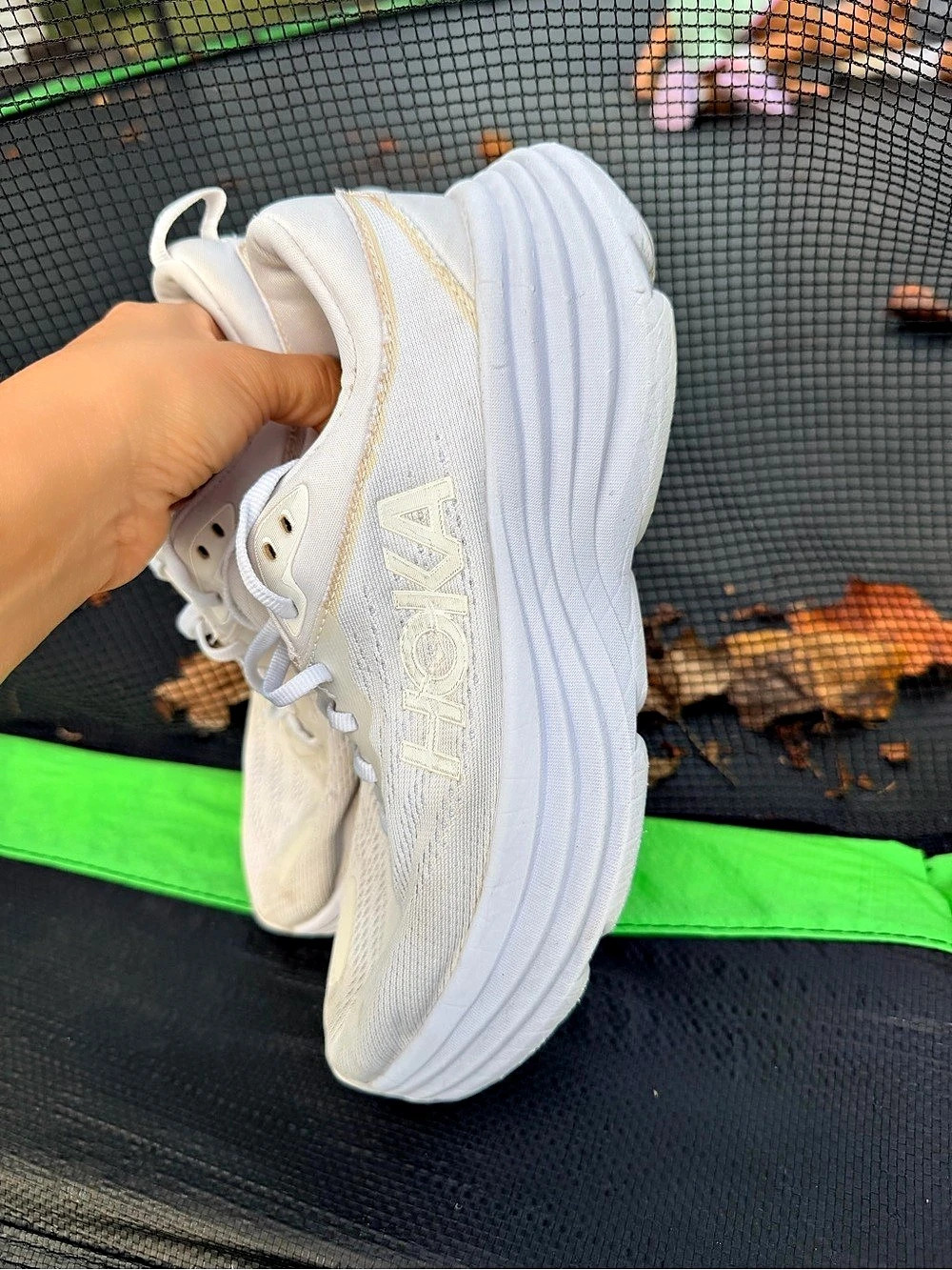 Hoka One Bondi 8 men’s White Athletic Shoes US 7D - Picture 4 of 7